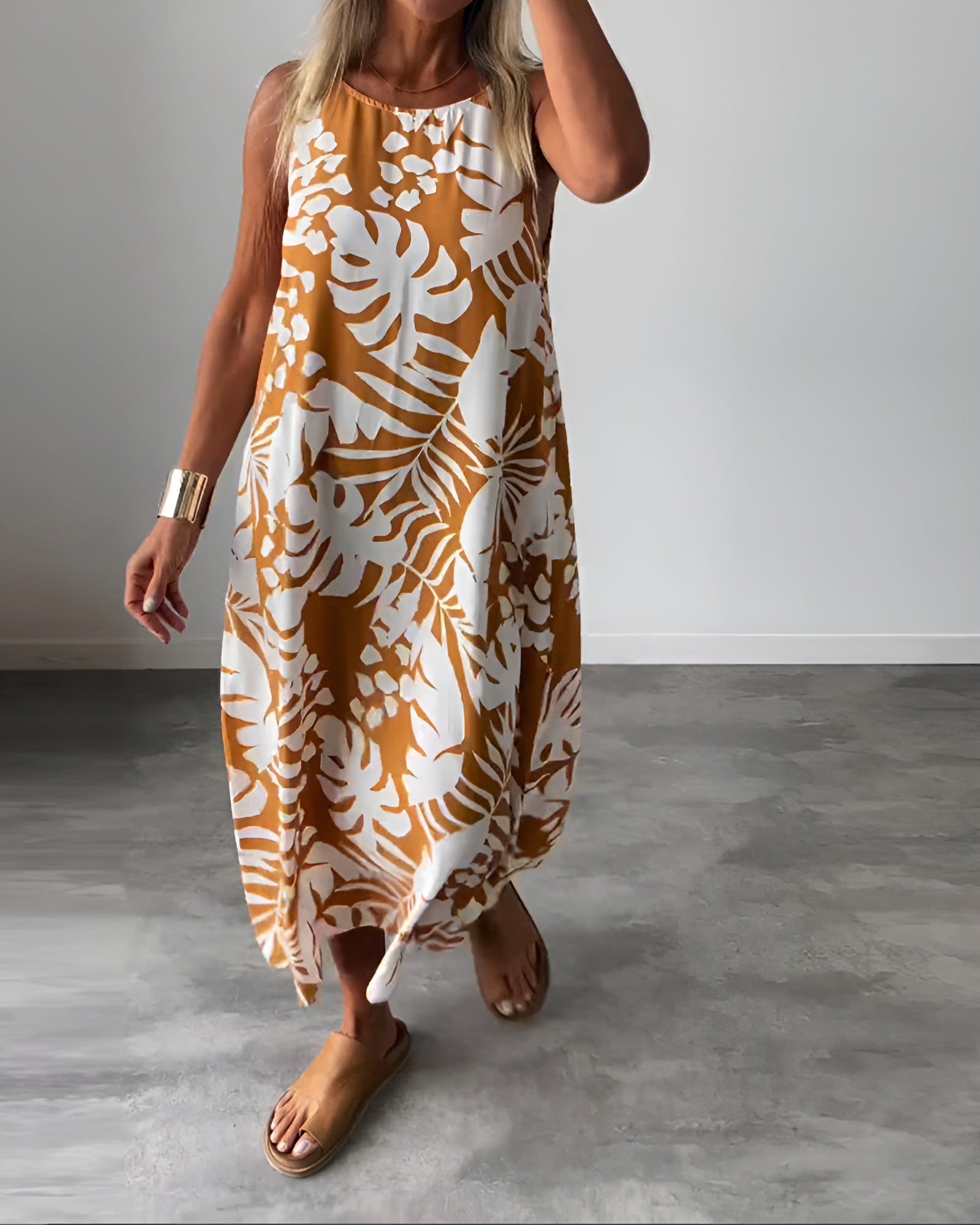 Audrey | Tyylikäs hihaton mekko