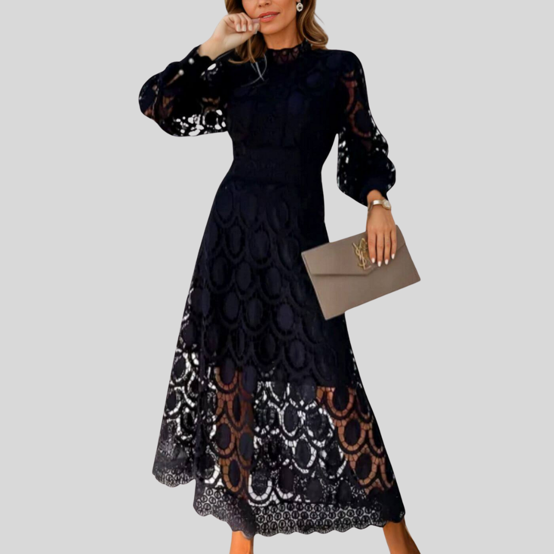 Veronika | Elegantti maksimekko pitsiyksityiskohdilla