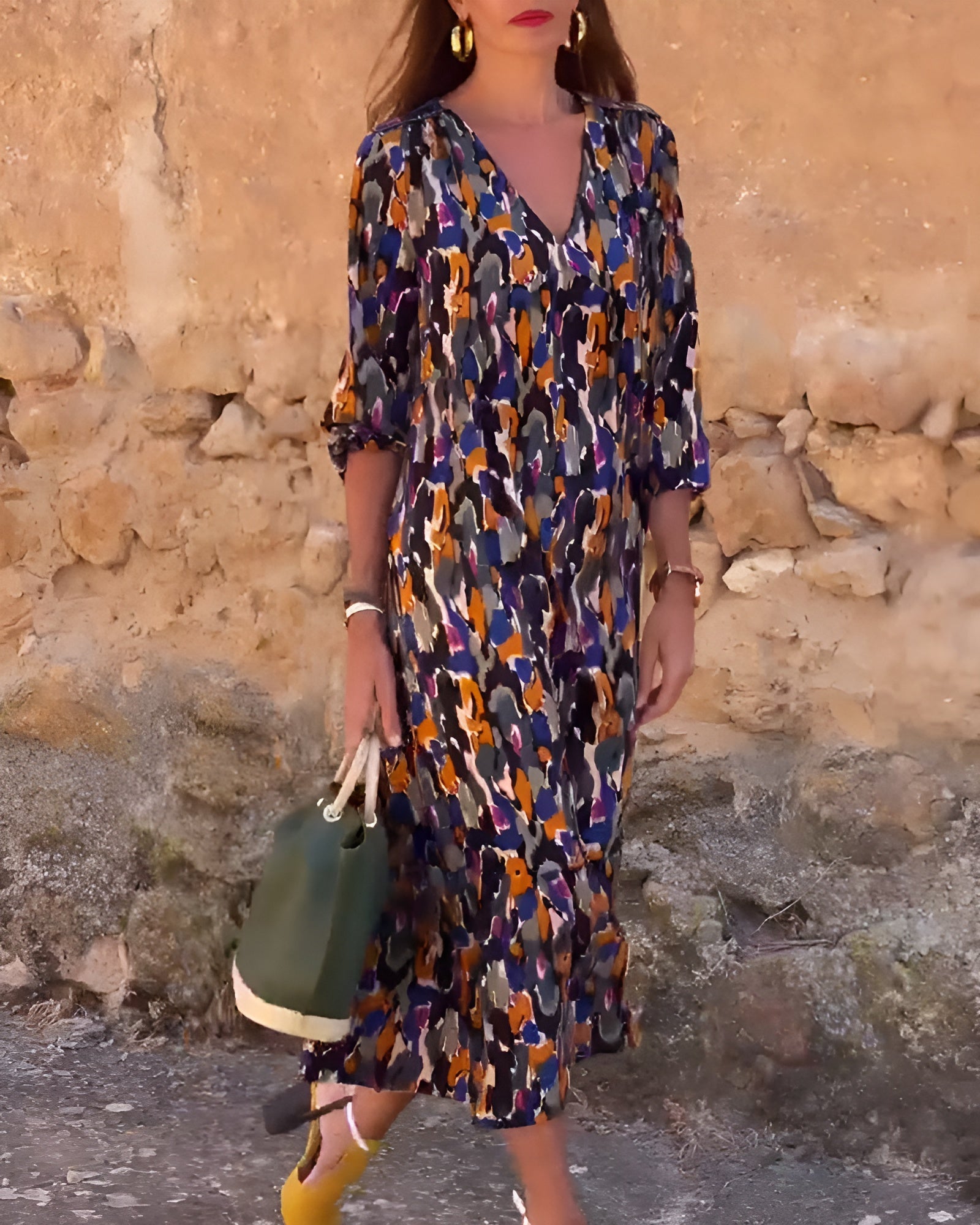 Nathalie | V-kaula-aukkoinen retrokuosiset mekko
