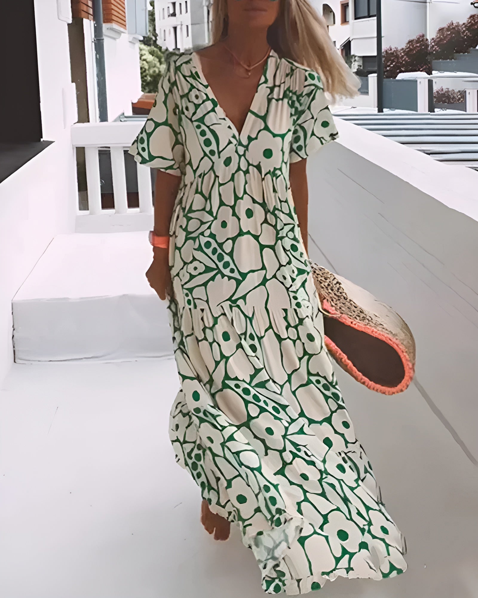 Christine | Kevyt ja ilmava kesämekko