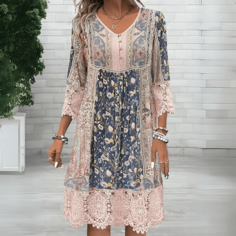 Naia | Viehättävä Boho Mekko