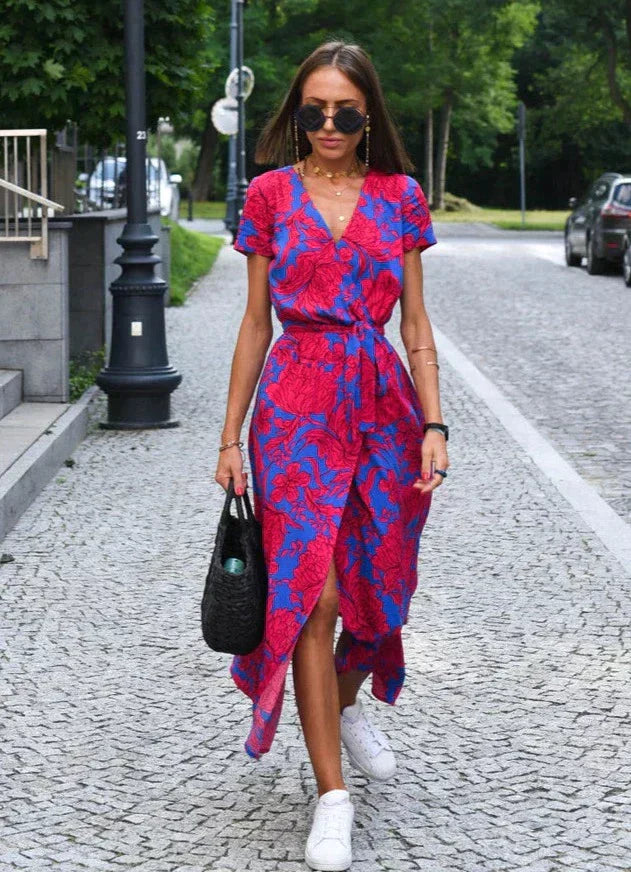 Linda | Elegantti kukkamekko mihin tahansa tilaisuuteen
